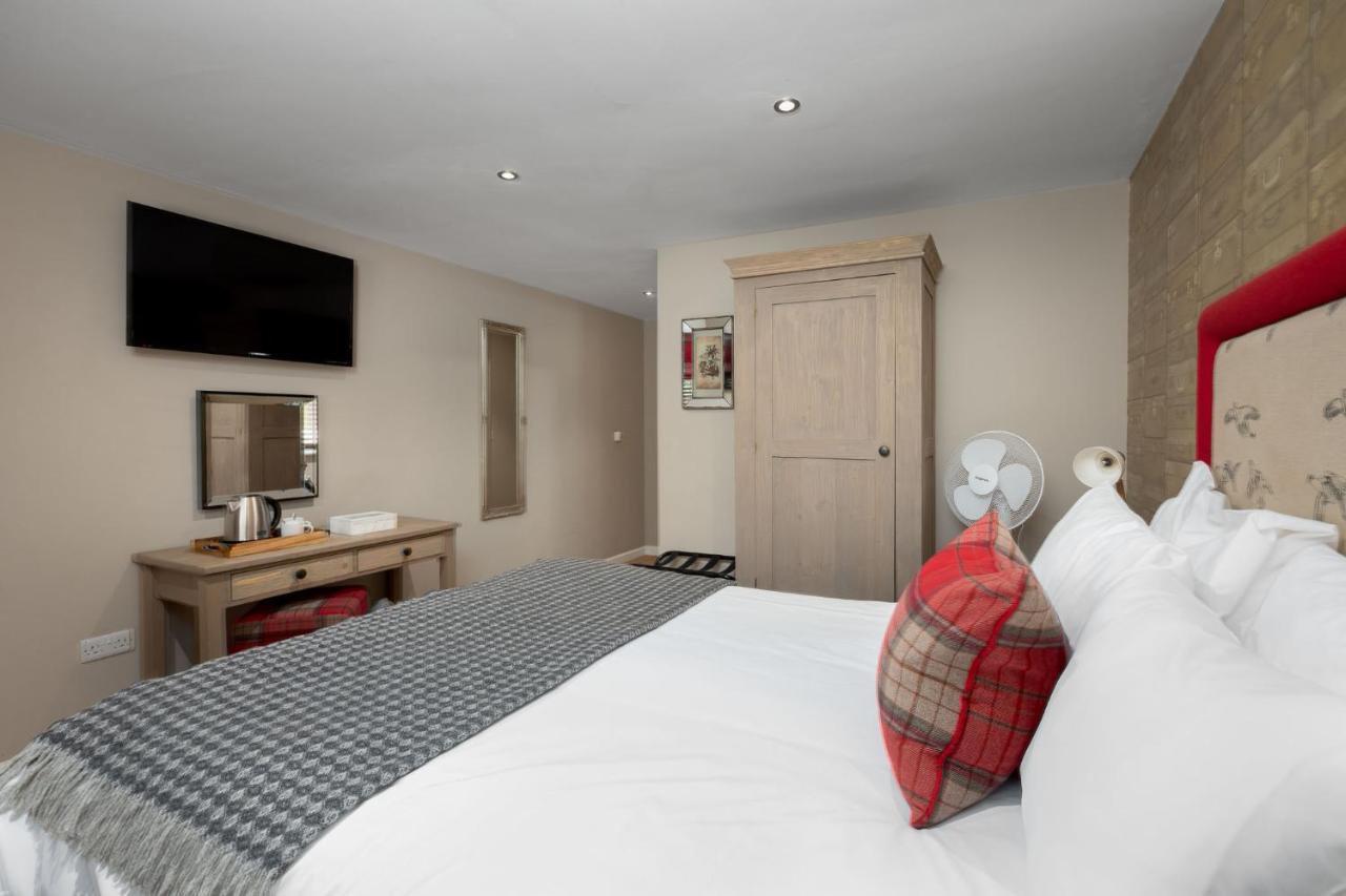 The World'S End - Northampton Hotel Ecton Kültér fotó